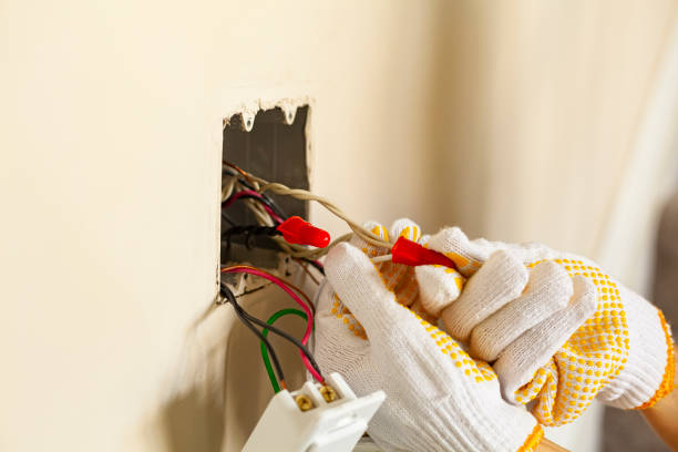 Best Emergency Electrical Repair Services  in Hanover, PA